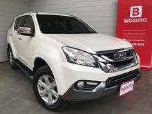 2015 Isuzu MU-X 3.0 (ปี 13-17) SUV AT
