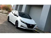 2023 Nissan Leaf 0.0 (2 Tone) Hatchback - Interior Rapi Mesin Sehat ( garansi 5 tahun )