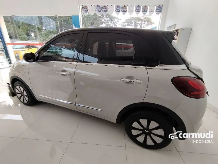 2024 Wuling Binguo EV Premium Range Hatchback