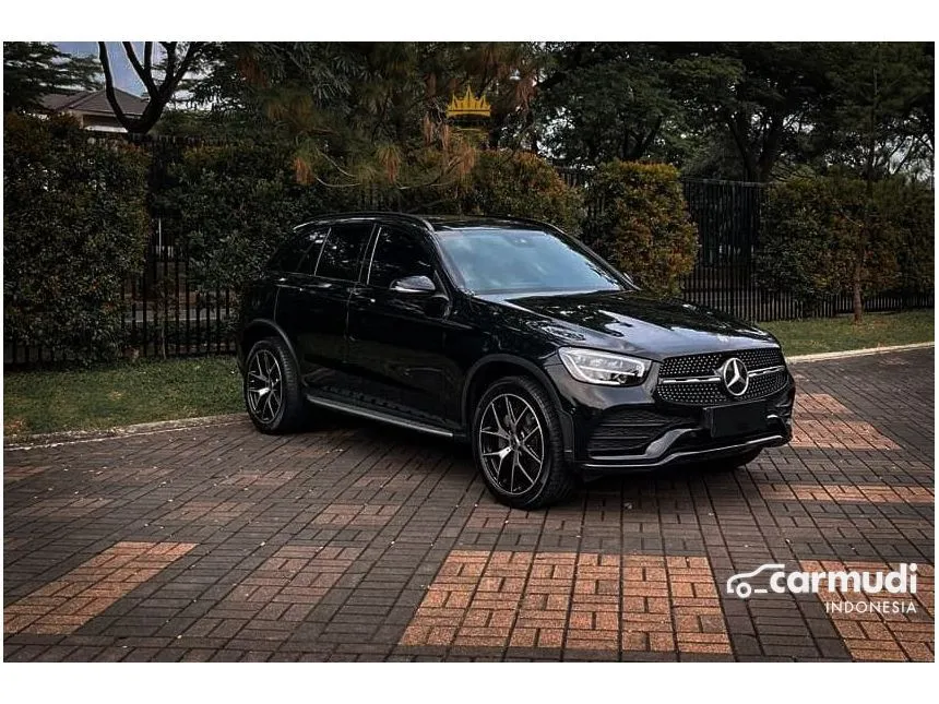 2022 Mercedes-Benz GLC200 AMG Line Night Edition SUV