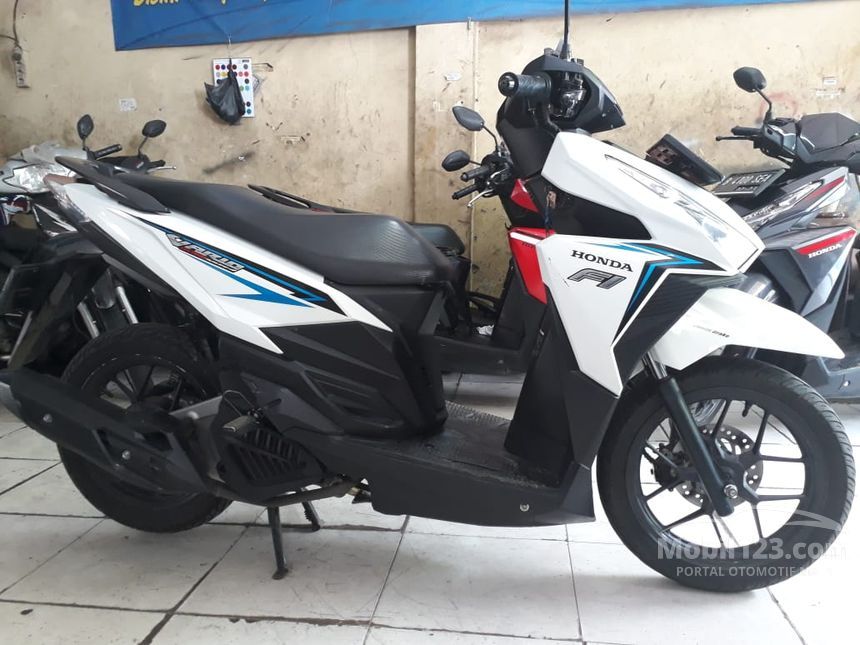 Jual Motor Honda Vario 2017 125 0.1 di DKI Jakarta Automatic Others ...