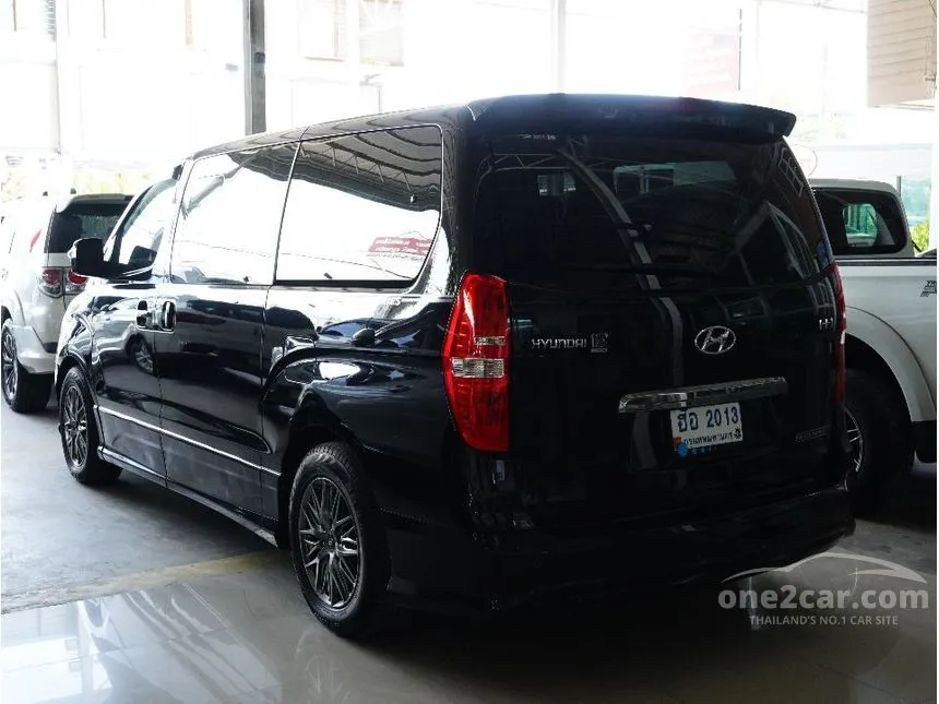 2018 Hyundai H-1 Black Series Van