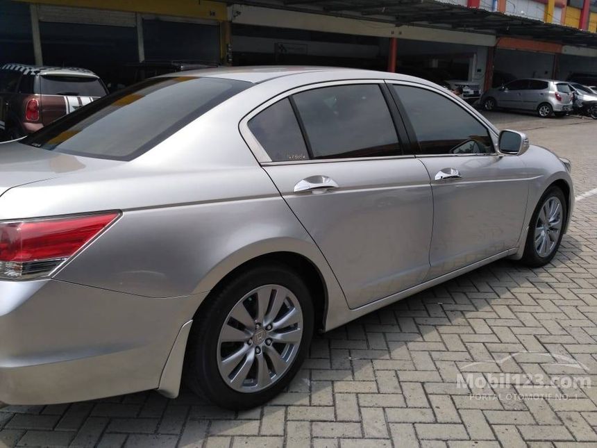  Jual  Mobil  Honda  Accord  2011 VTi L 2 4 di DKI Jakarta  