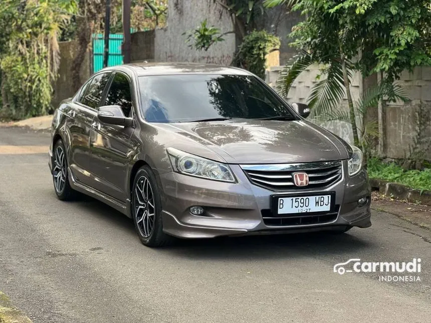 2012 Honda Accord VTi-L Sedan
