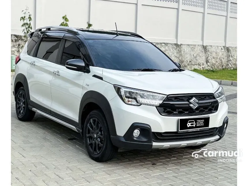 2023 Suzuki XL7 Alpha Hybrid SUV