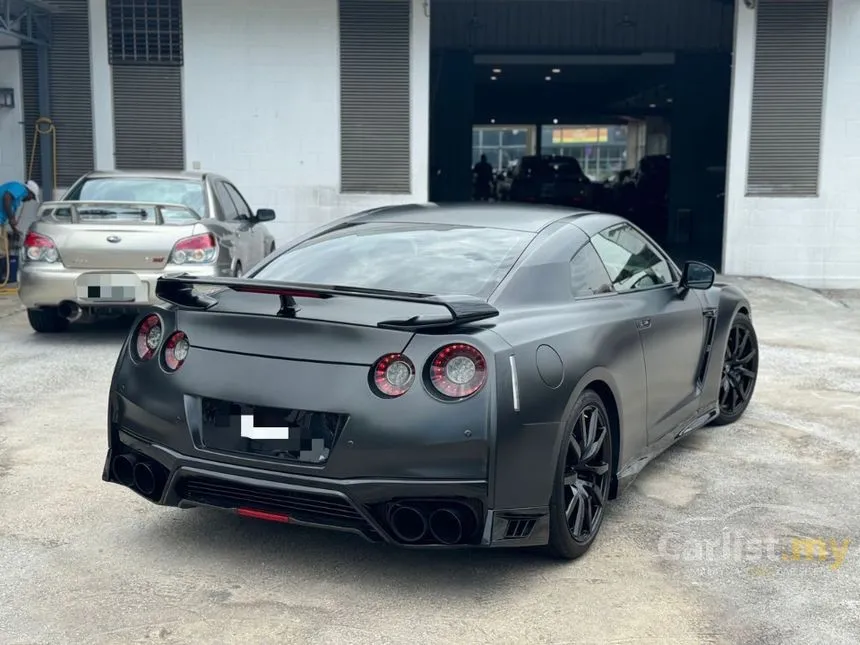 2014 Nissan GT-R Premium Edition Coupe