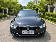 2014 BMW 320i 2.0 Sport Sedan