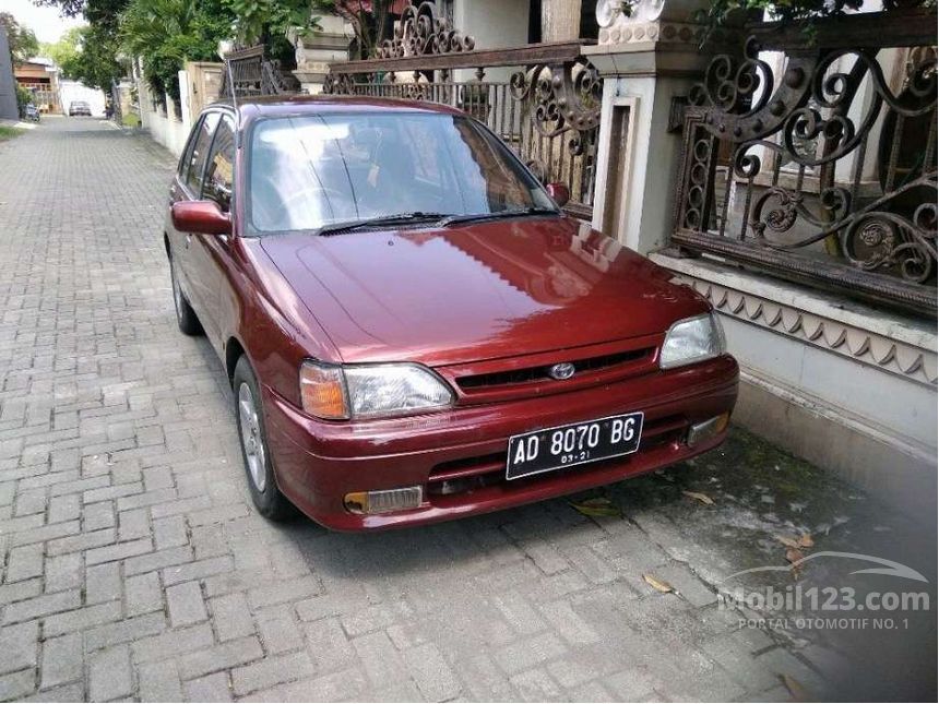 Jual Mobil  Toyota Starlet  1994 1 3 di Yogyakarta  Manual 