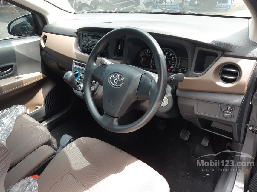 Jual Mobil Toyota Calya 2019 1.2 di Jawa Timur Manual MPV 