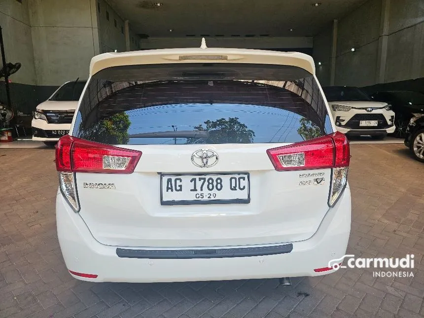 2016 Toyota Kijang Innova V MPV