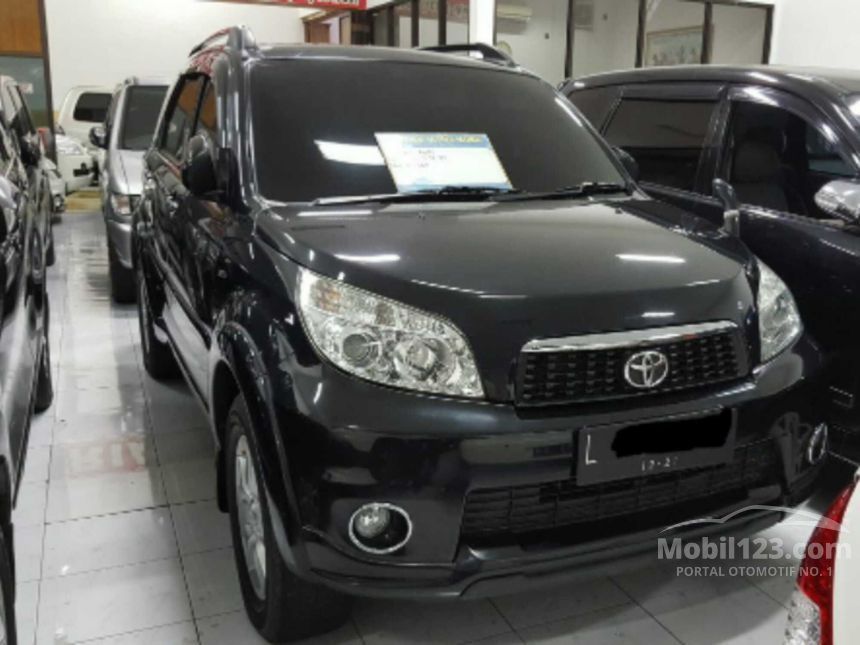 Jual Mobil Toyota Rush 2011 G 1.5 di Jawa Timur Manual SUV 