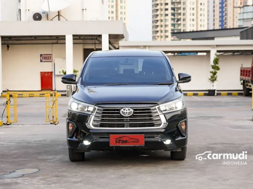 2022 Toyota Kijang Innova V MPV