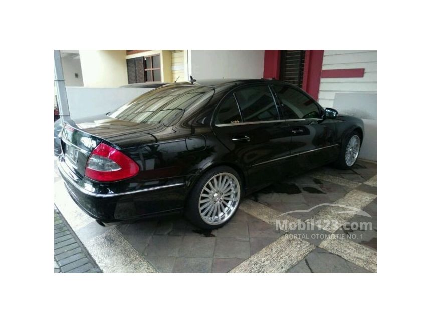 Jual Mobil Mercedes-Benz E280 2009 W211 3.0 di Banten 