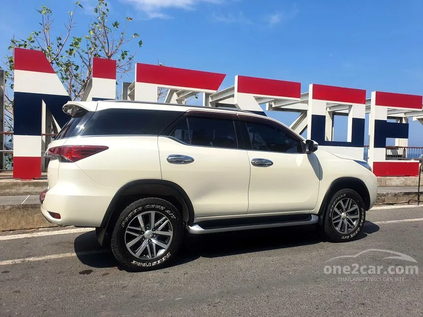 2018 Toyota FORTUNER V SUV