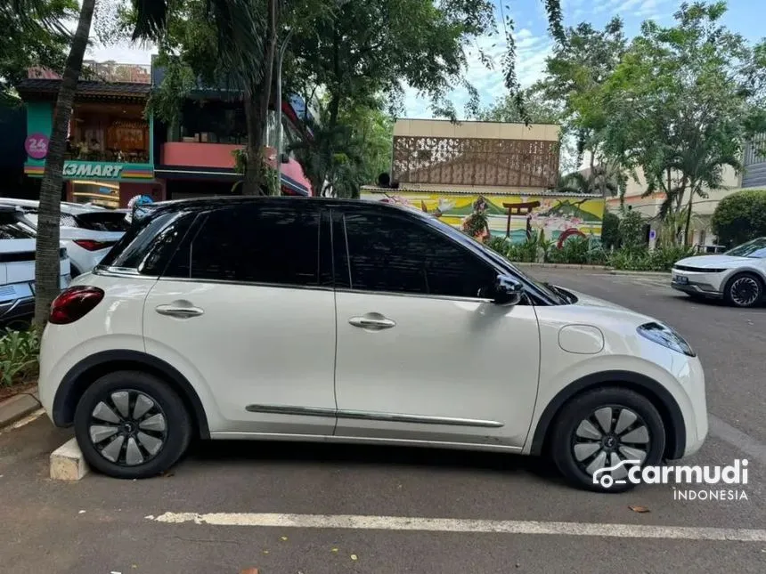 2024 Wuling Binguo EV Premium Range Hatchback