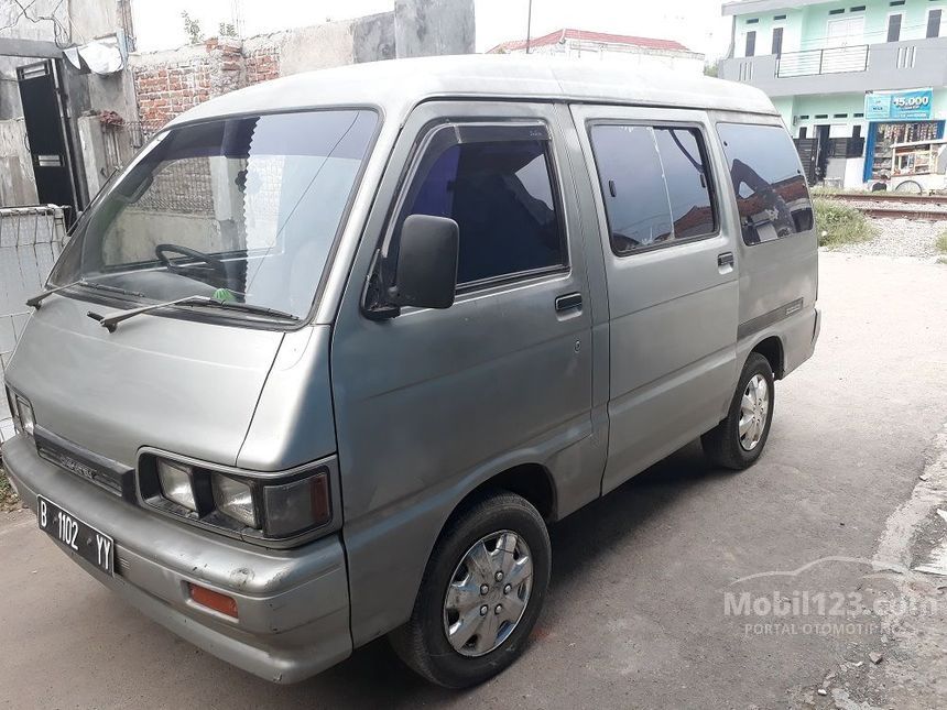 1993 Daihatsu Zebra MPV Minivans