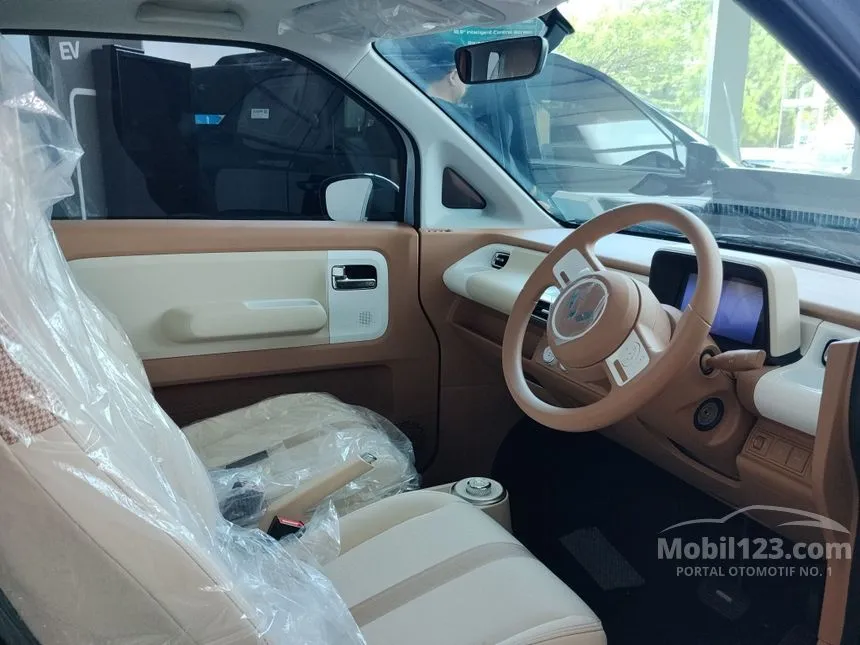 2025 Wuling Air EV Lite 300KM Hatchback
