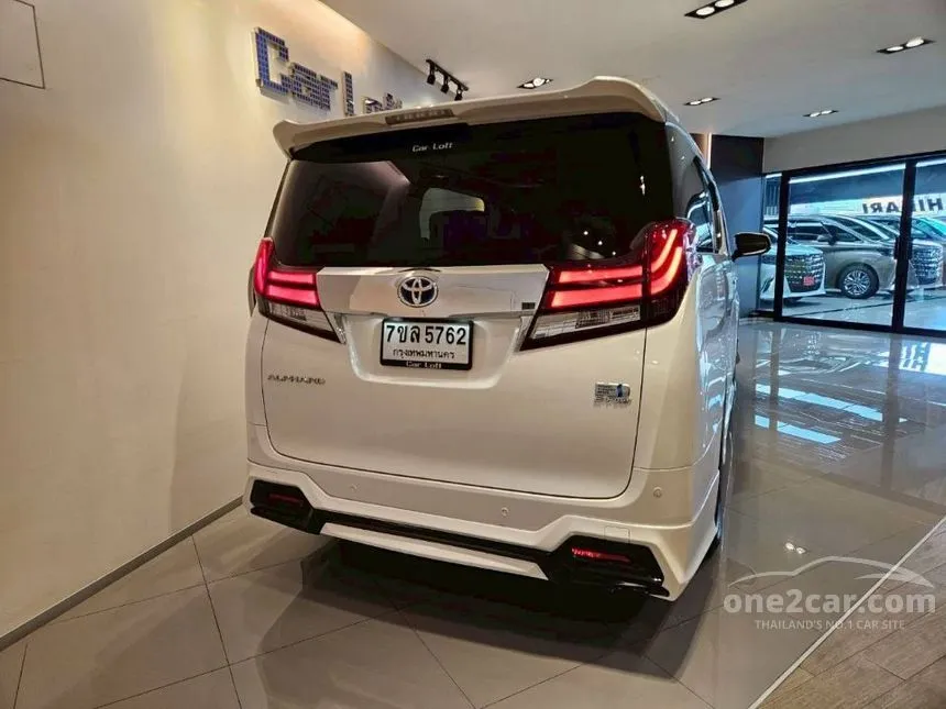 2015 Toyota ALPHARD HV Van