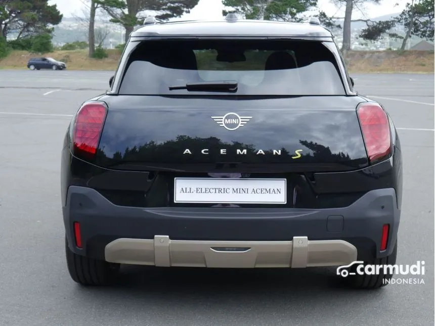 2025 MINI Aceman SE Hatchback
