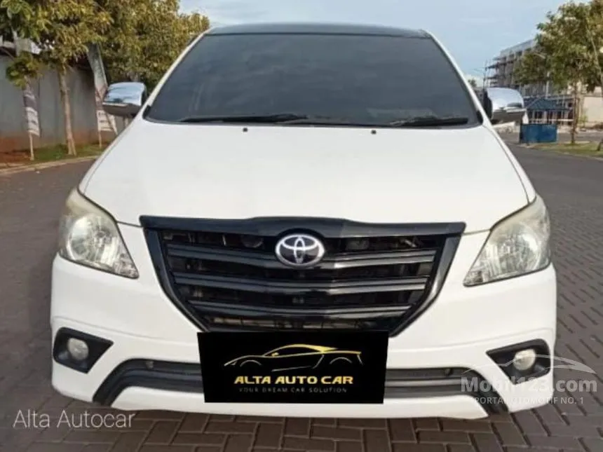 Jual Mobil Toyota Kijang Innova 2014 G 2.0 di Banten Automatic MPV Putih Rp 173.000.000