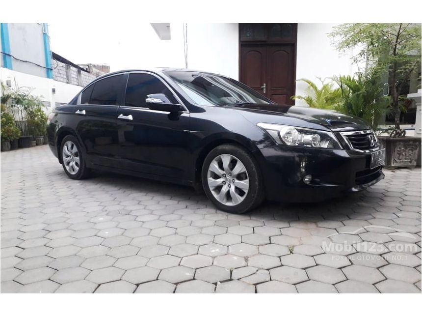 Jual Mobil  Honda  Accord  2009 VTi L 2 4 di Jawa  Tengah  