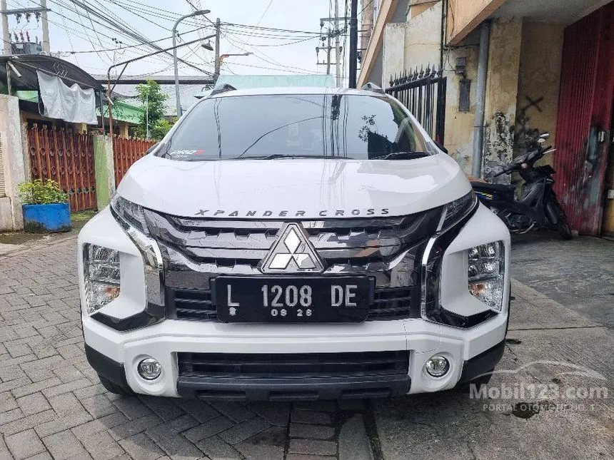 Jual Mobil Mitsubishi Xpander Cross 2021 Rockford Fosgate Black Edition 1.5 di Jawa Timur Automatic MPV Putih Rp 245.000.000