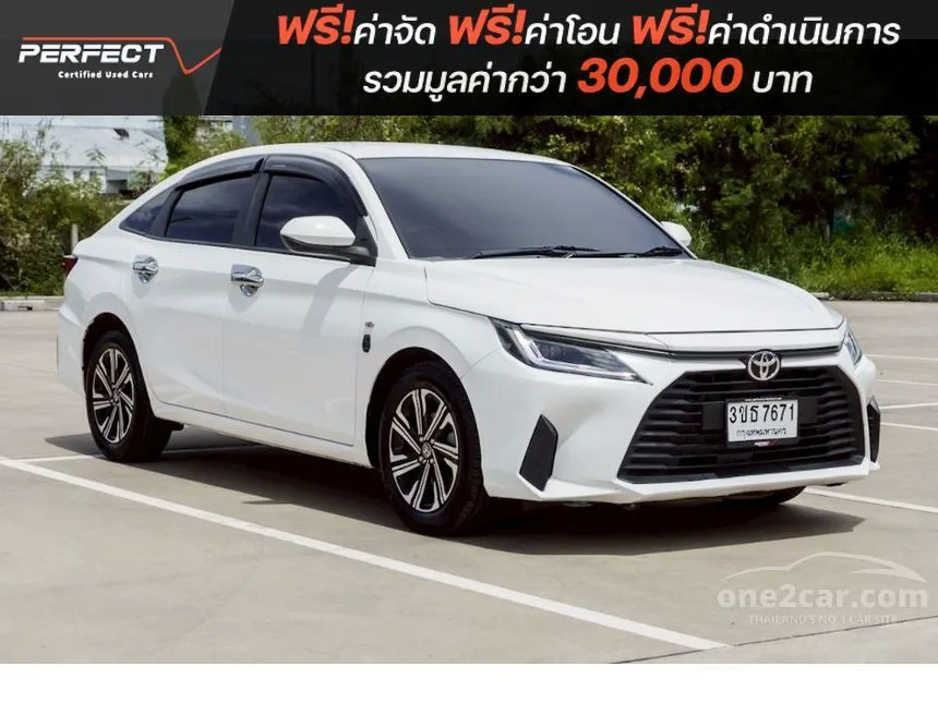 2022 Toyota Yaris Ativ Sport Sedan