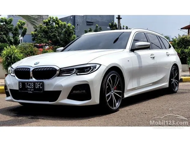 BMW 3 Series 320i Touring M Sport Bekas di Indonesia Harga Murah ...