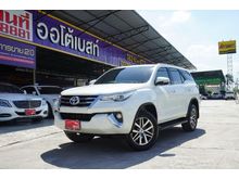 2016 Toyota Fortuner 2.8 (ปี 15-18) V SUV
