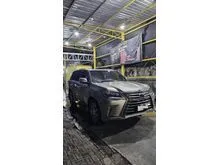 2017 Lexus LX 570 5.7 SUV
