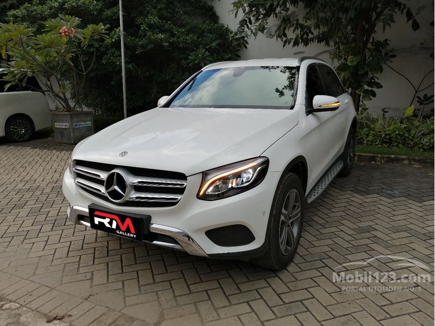 Jual Mobil Mercedes-Benz GLC200 2018 Exclusive 2.0 di DKI Jakarta ...