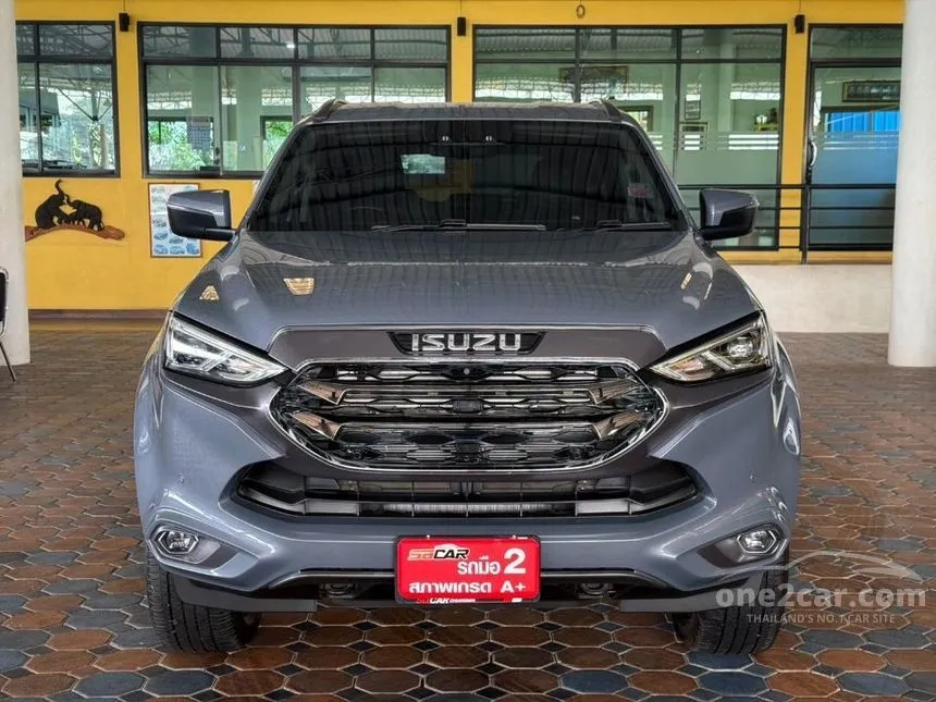 2023 Isuzu MU-X Phantom Collection Ultimate SUV