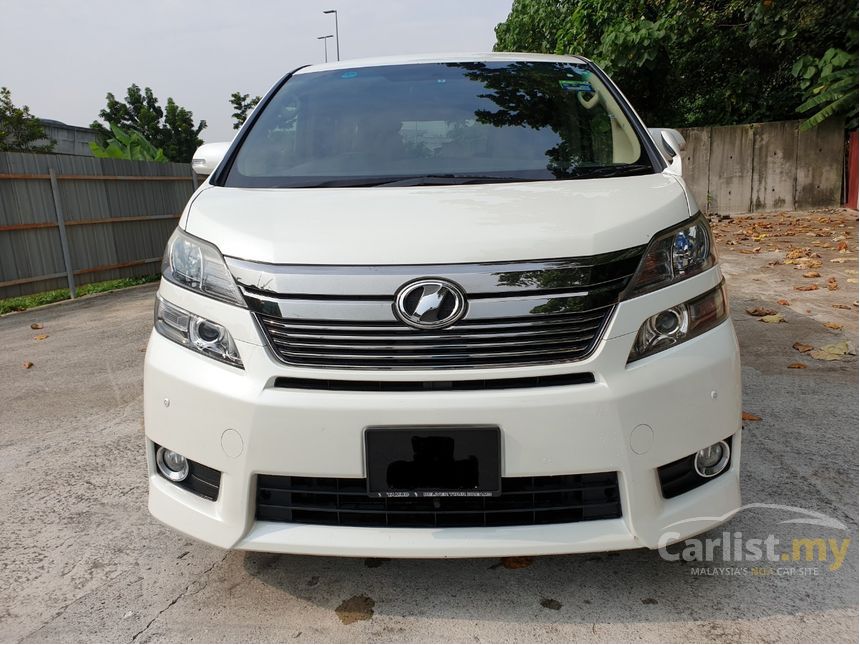 Toyota vellfire 2012