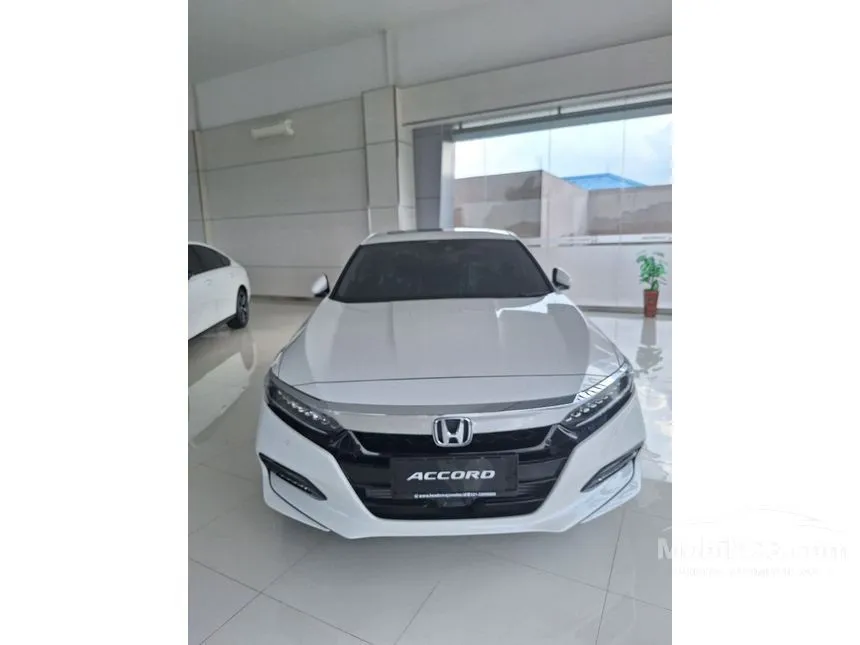 Jual Mobil Honda Accord 2023 1.5 di Banten Automatic Sedan Putih Rp 729.900.000