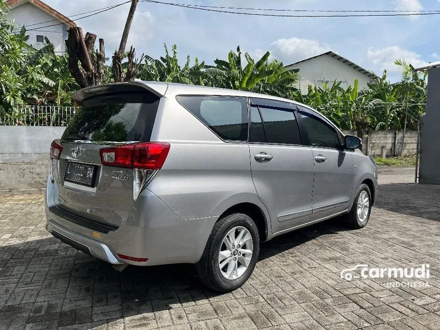 2016 Toyota Kijang Innova V MPV