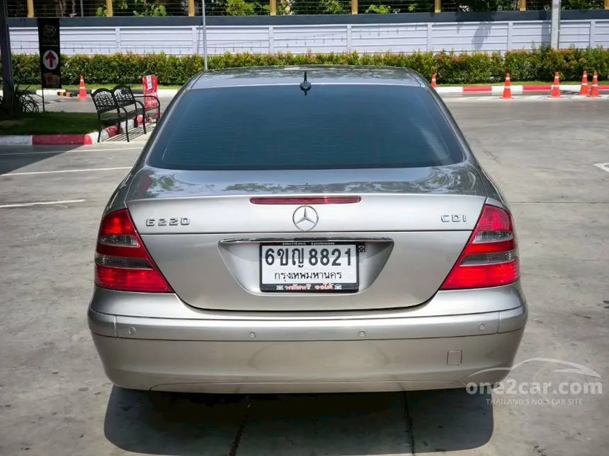 2006 Mercedes-Benz E220 Classic CDI Sedan