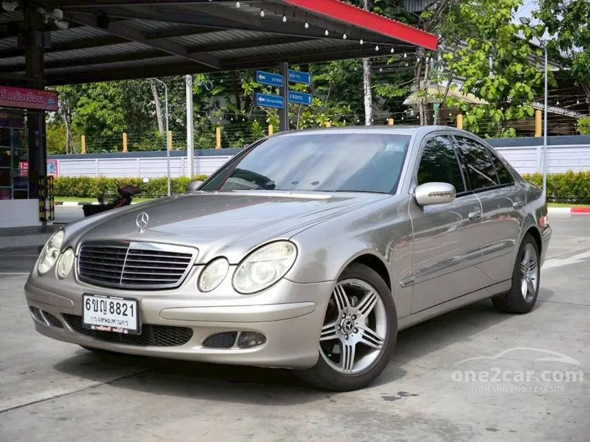 2006 Mercedes-Benz E220 Classic CDI Sedan