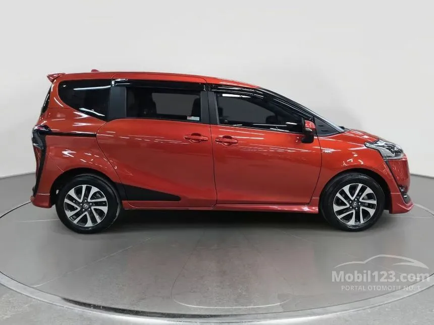 2016 Toyota Sienta Q MPV