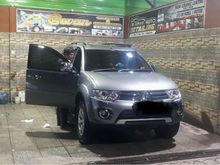 2015 Mitsubishi Pajero Sport 2.5 Dakar SUV ( OVER CREDIT )