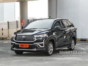 2023 Toyota Kijang Innova Zenix 2.0 Q HV TSS ( Premium Color) MPV