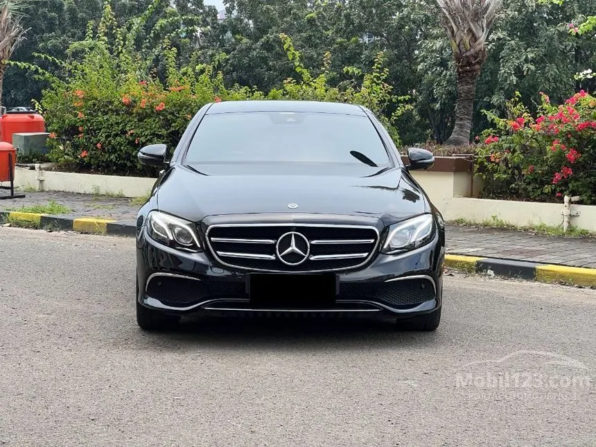 2019 Mercedes-Benz E300 Avantgarde SportStyle Sedan