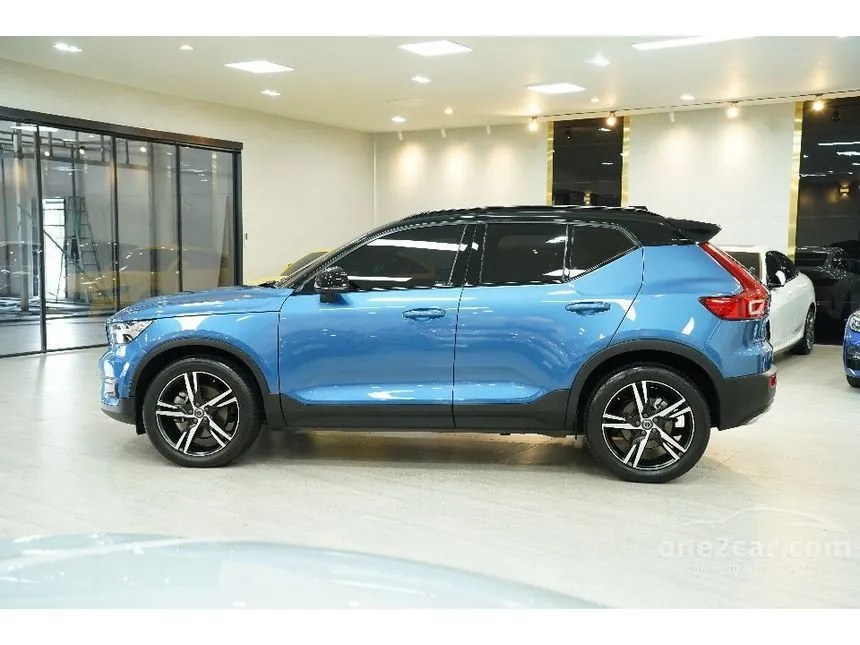 2020 Volvo XC40 T5 R-Design SUV