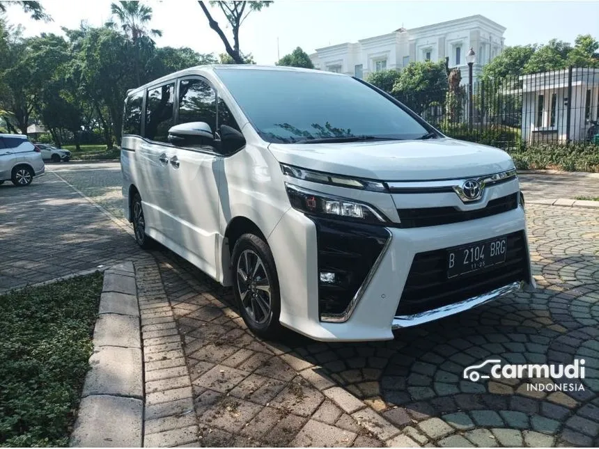 2020 Toyota Voxy Wagon