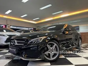 2017 Mercedes-Benz C300 2.0 AMG Line CKD Sedan