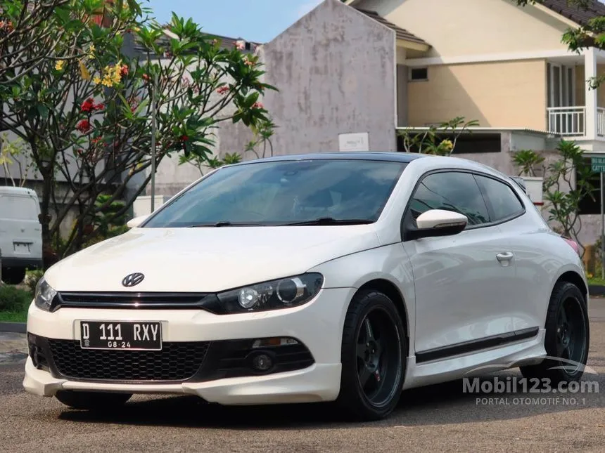 Jual Mobil Volkswagen Scirocco 2010 L4 TSI 2.0 Automatic 2.0 di DKI Jakarta Automatic Hatchback Putih Rp 339.000.000