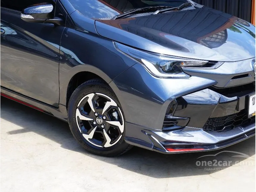 2024 Toyota YARIS Smart Hatchback