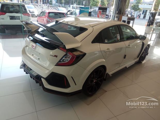  Honda  Civic  Type  R  Mobil  Bekas  Baru dijual di Indonesia 