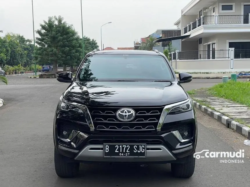 2022 Toyota Fortuner VRZ 4X2 SUV