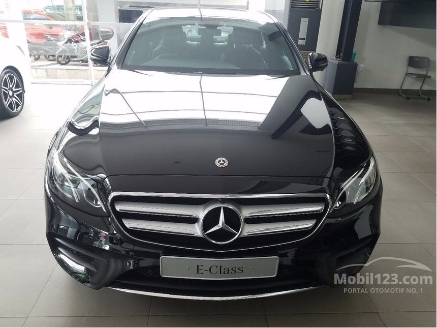 Jual Mobil Mercedes-Benz E300 2017 AMG Line 2.0 di DKI 