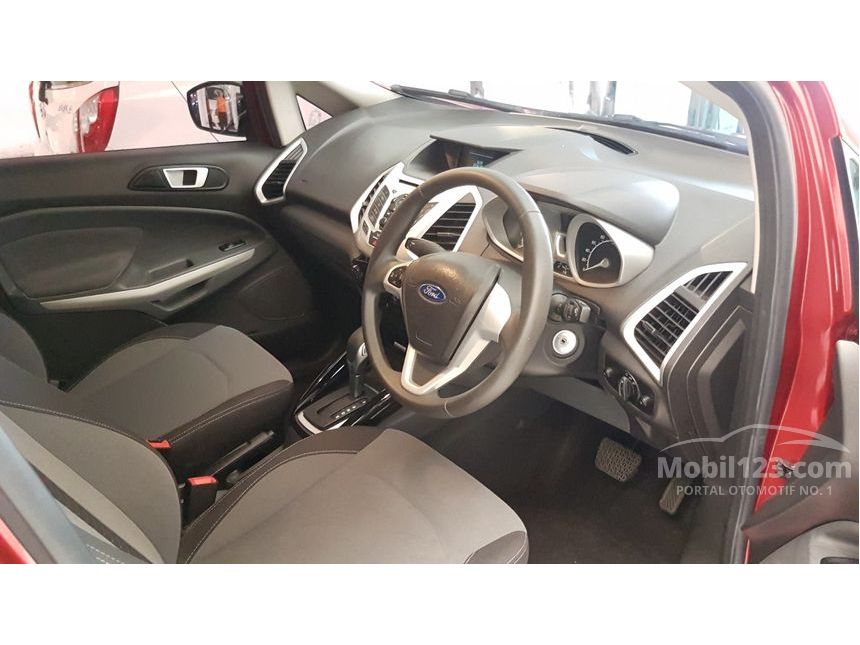 Jual Mobil  Ford  EcoSport 2021 Trend 1 5 di Jawa Timur  